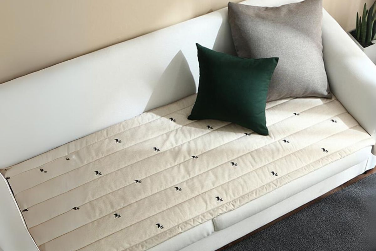 Thảm phủ sofa bằng polyester