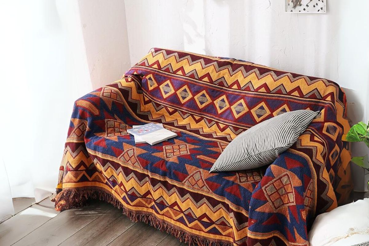 Chăn trải sofa họa tiết thổ cẩm